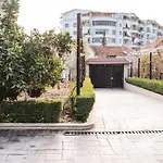 Leka Apartment