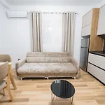 Leka Apartment